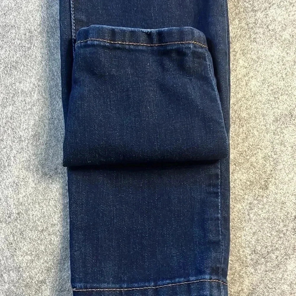 Joe’s Jeans The Icon Mid Rise Skinny Ankle, Dark Wash. 26*28. - Picture 10 of 10
